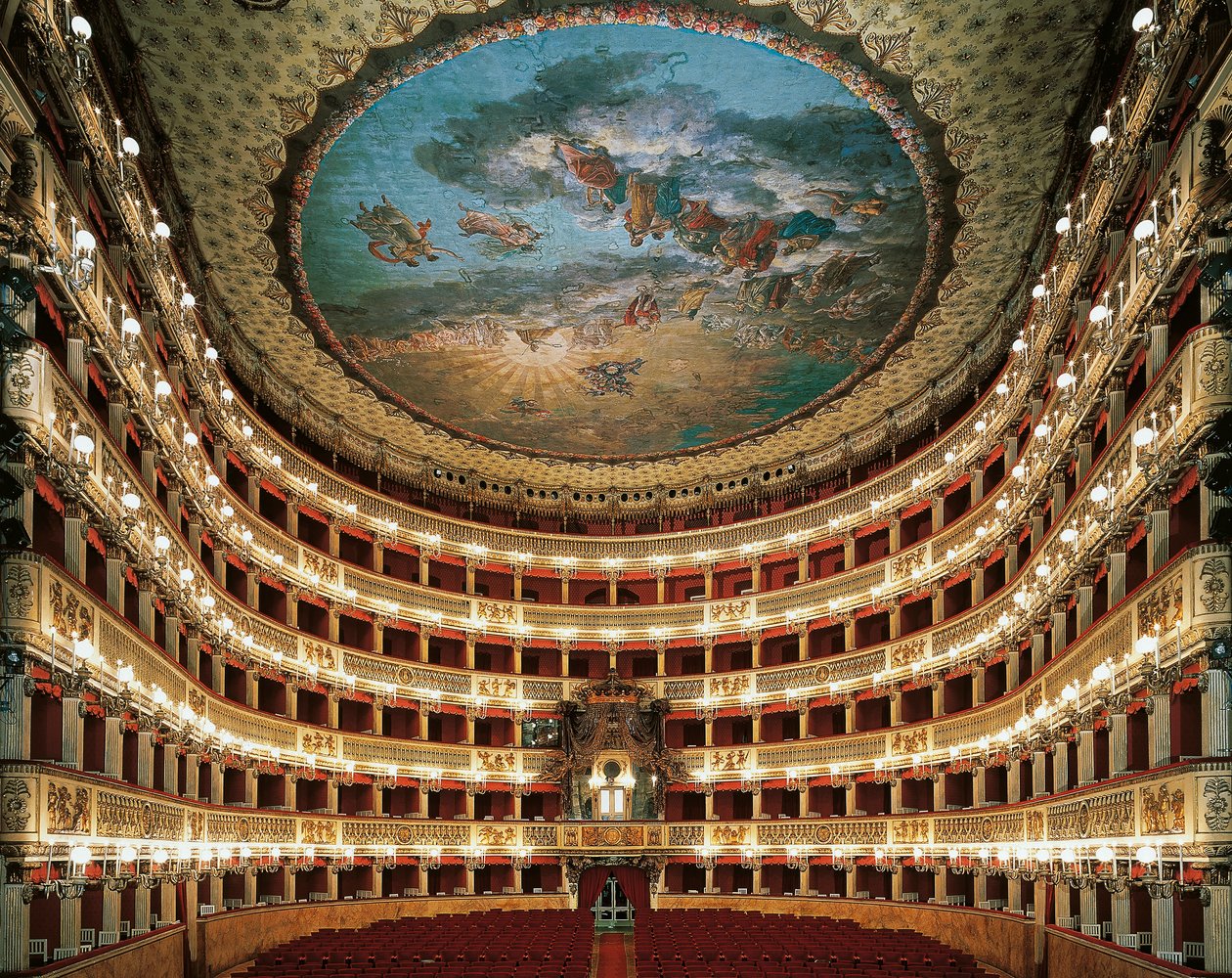 Interior view of the stage of the San Carlo Theatre in Naples بواسطة غير معروف غير معروف