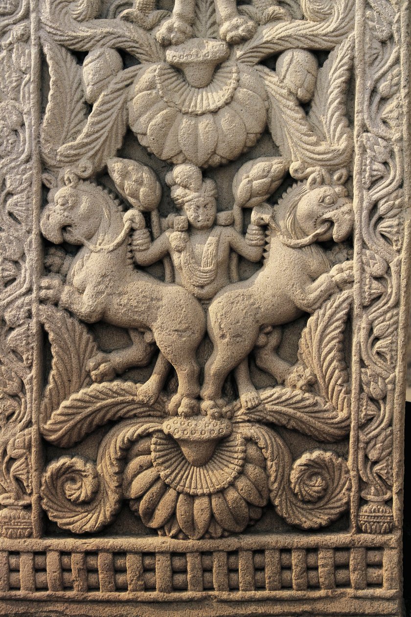 Relief on the western entrance, Great stupa, Sanchi (UNESCO World Heritage List بواسطة غير معروف غير معروف