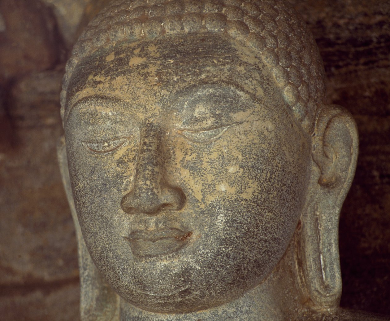 Sri Lanka, Polonnaruwa, Detail of statue of Buddha of Gal Vihara (UNESCO World Heritage List بواسطة غير معروف غير معروف