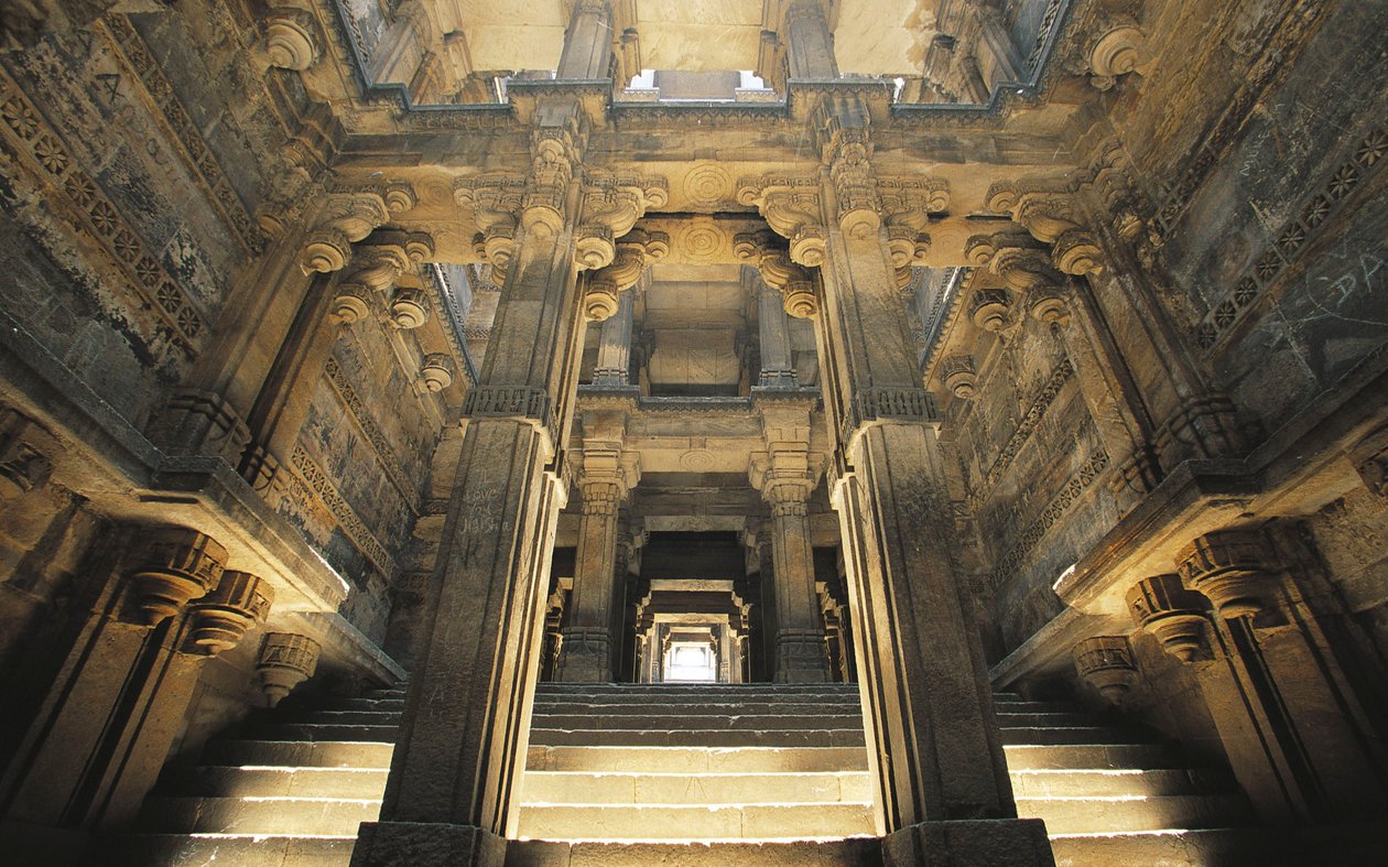 Stairway to Dada Hari Baoli stepwell بواسطة غير معروف غير معروف