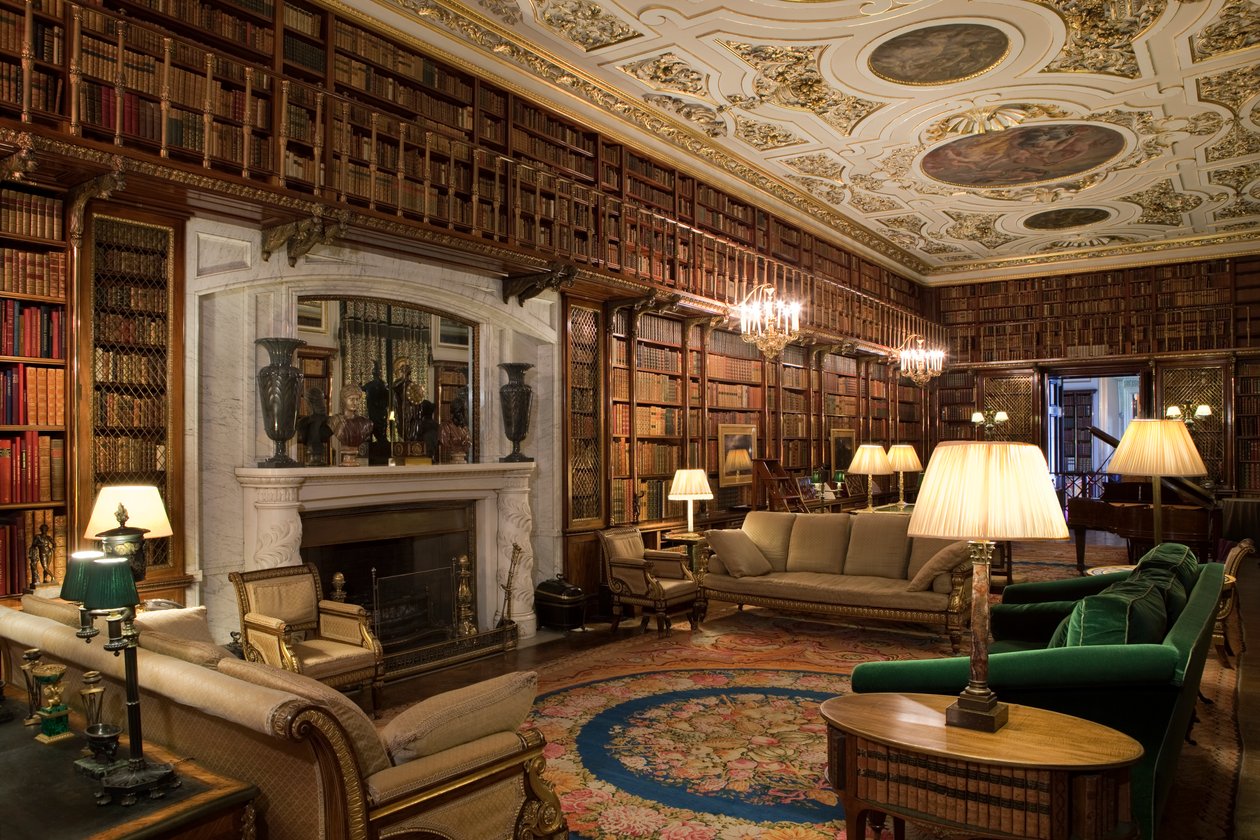 The Library, Chatsworth House, Derbyshire (photo) بواسطة غير معروف غير معروف