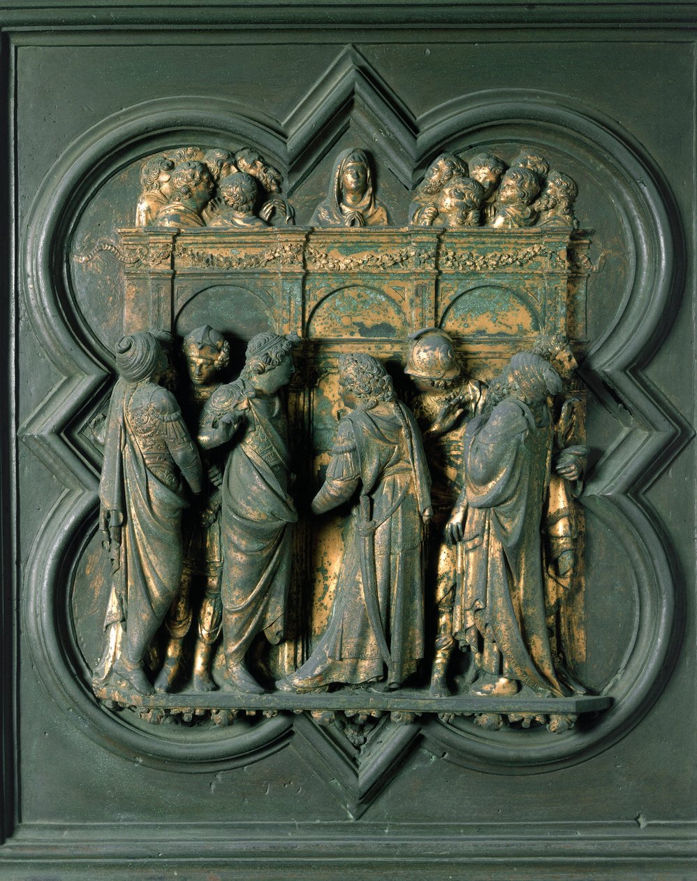 شمال بورت (يسمى Porte de la Croix ، في الشمال) ، التفاصيل الخارجية: "Pentecote" منحوتة برونزية من صنع Lorenzo Ghiberti (1378-1455) بواسطة لورينزو غيبرتي