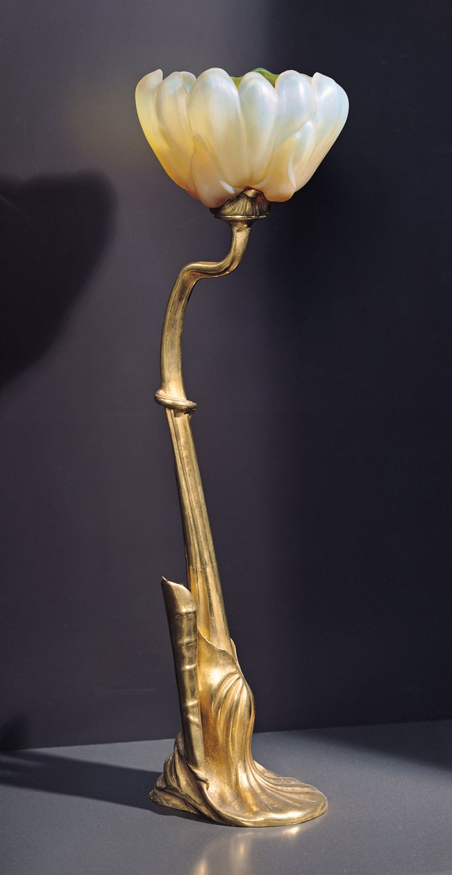 مصباح نينوفار ، c.1902 (برونز مذهب وزجاج) بواسطة لويس ماجوريل