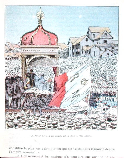 تجمع المهرجان في تاناناريف مع الملكة رانافالونا الثالثة (1862-1917) ، من "لا غيري مدغشقر" ، نهاية القرن التاسع عشر (ليثو ملون) بواسطة تفجير لويس تشارلز