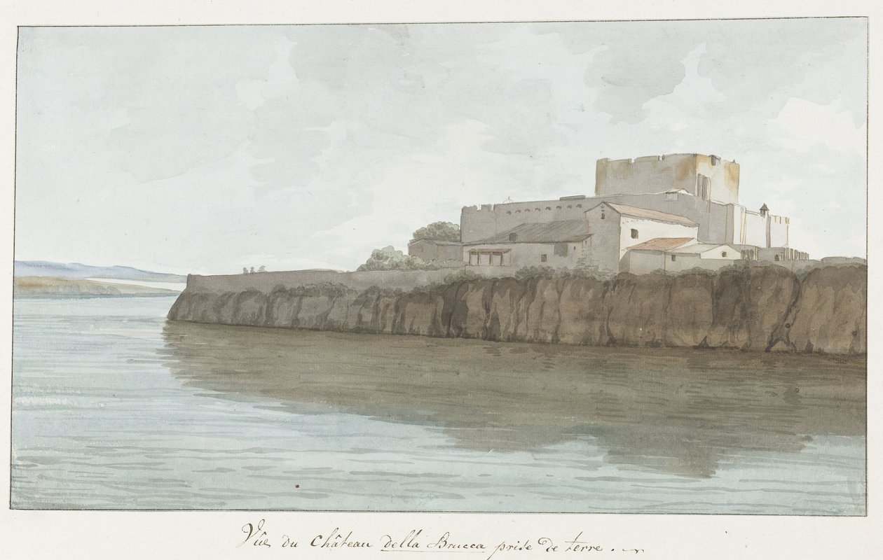 Gezicht op kasteel van Brucoli، "La Bruca" منظر لقلعة della Brucca مأخوذة من الأرض (العنوان على الجسم) رحلات في إيطاليا وصقلية ومالطا - 1778 (عنوان السلسلة) بواسطة لويس دوكروس