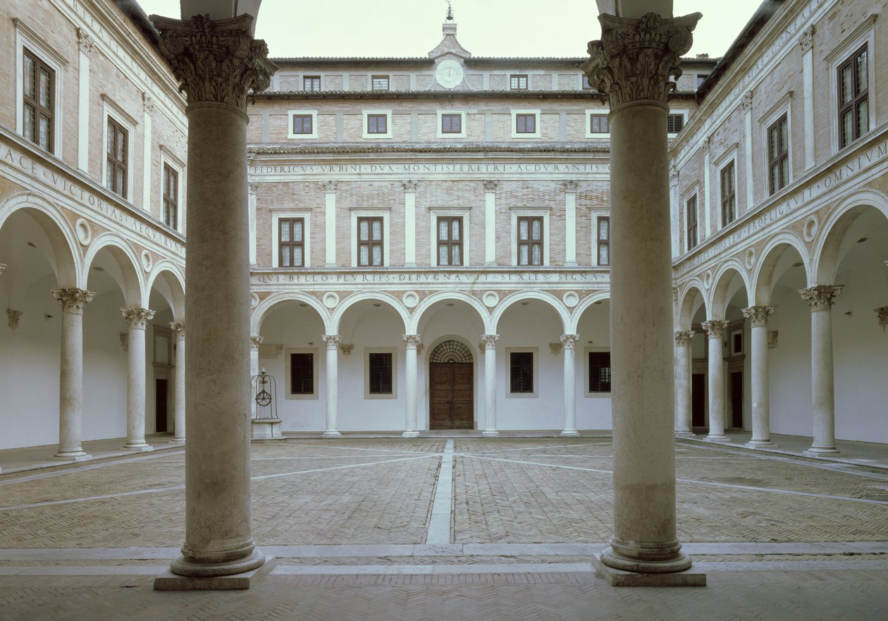منظر Cortile d&39;Onore (فناء الشرف) c.1470-75 بواسطة لوسيانو لورانا