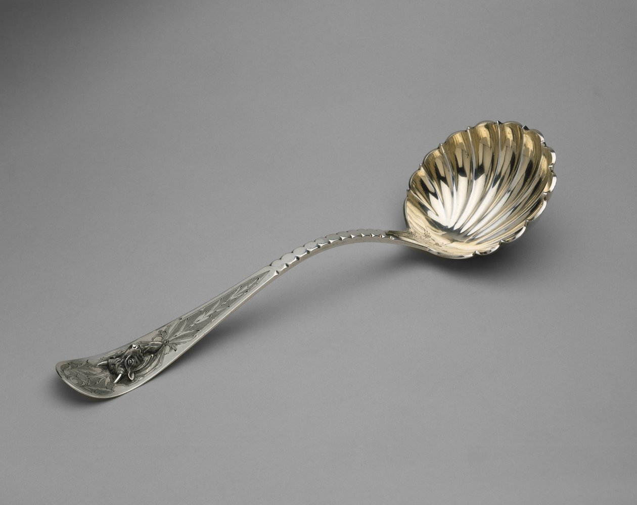 مغرفة ، ج. 1867 (عملة فضية) بواسطة لودفيج وشركاه Schohay