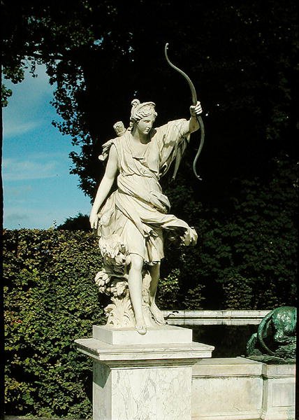 ديانا الصياد ، من Fontaine de Diane بواسطة مارتن ديجاردان