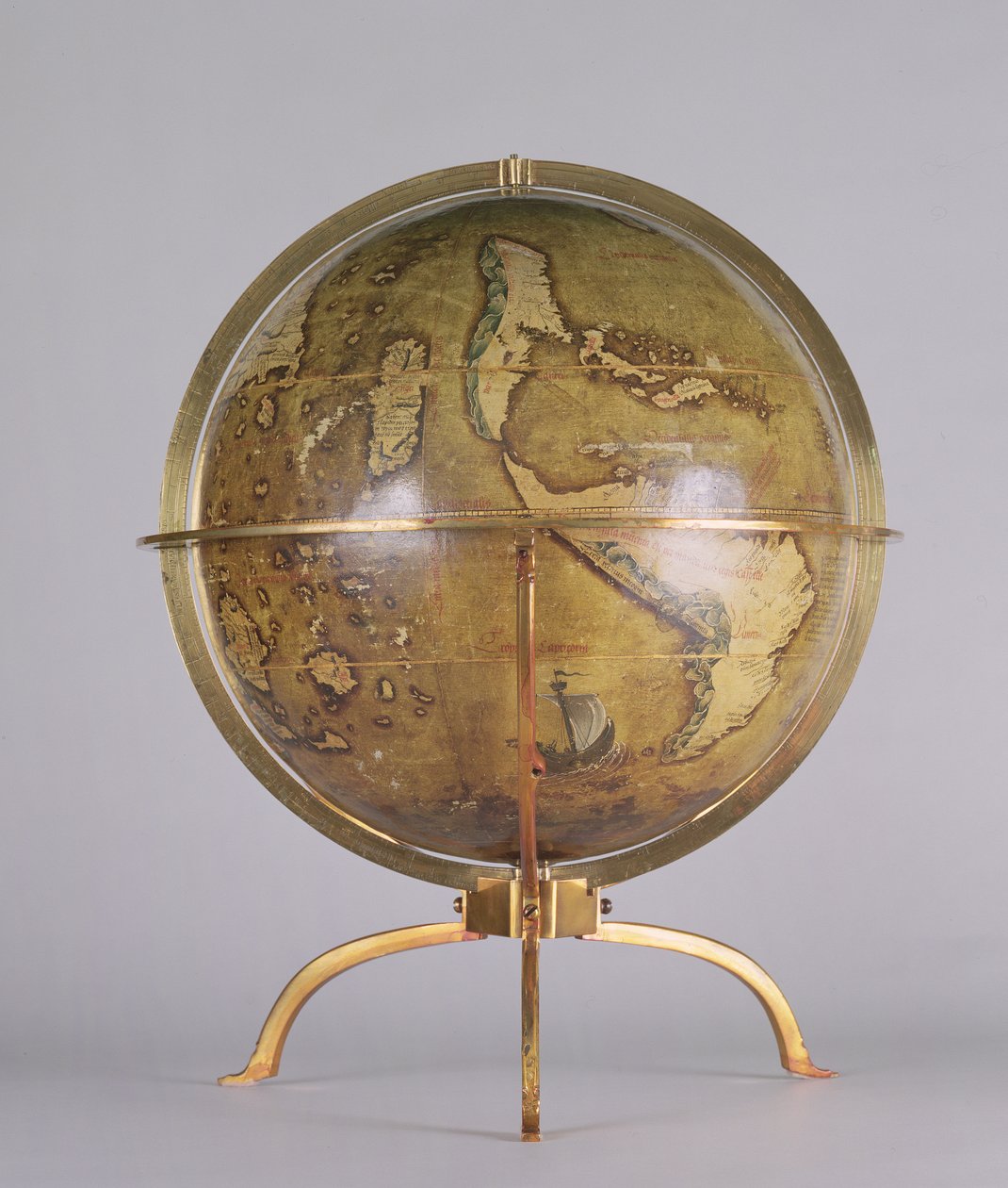 Terrestrial Globe ، أحد الأزواج المعروفة باسم الكرات "Brixen" ، c.1522 (قلم وحبر ، مرحاض وجواش على الخشب) بواسطة مارتن والدسمولر