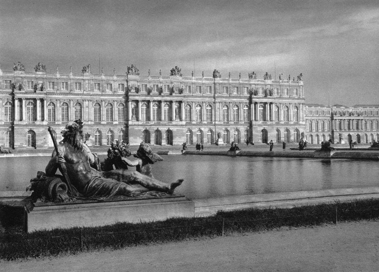 قصر فرساي ، فرنسا ، 1937 بواسطة مارتن هورليمان