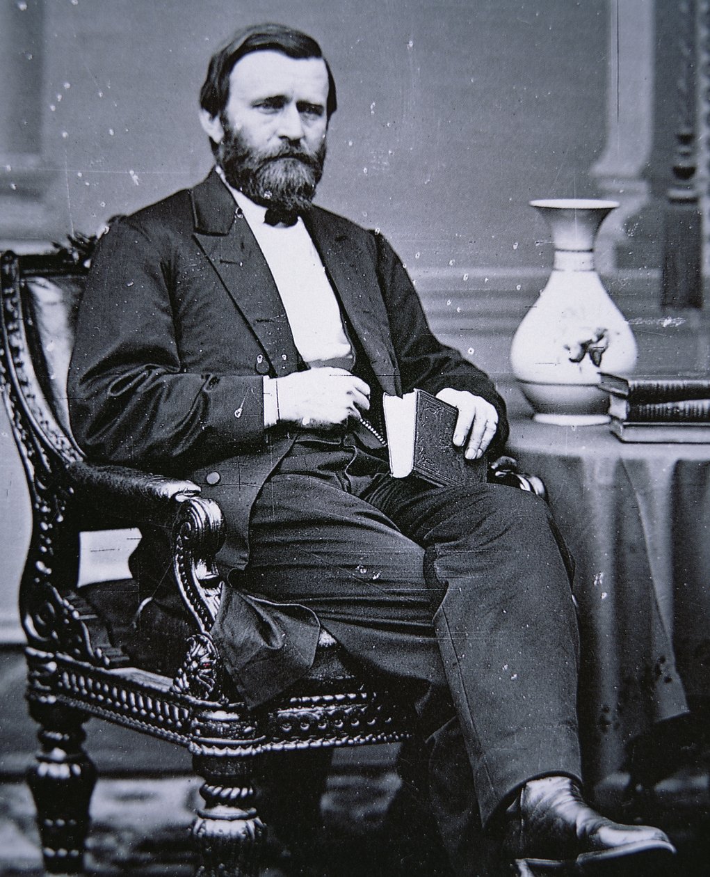Ulysses Simpson Grant (1822-85) (b/w photo) بواسطة ماثيو برادي