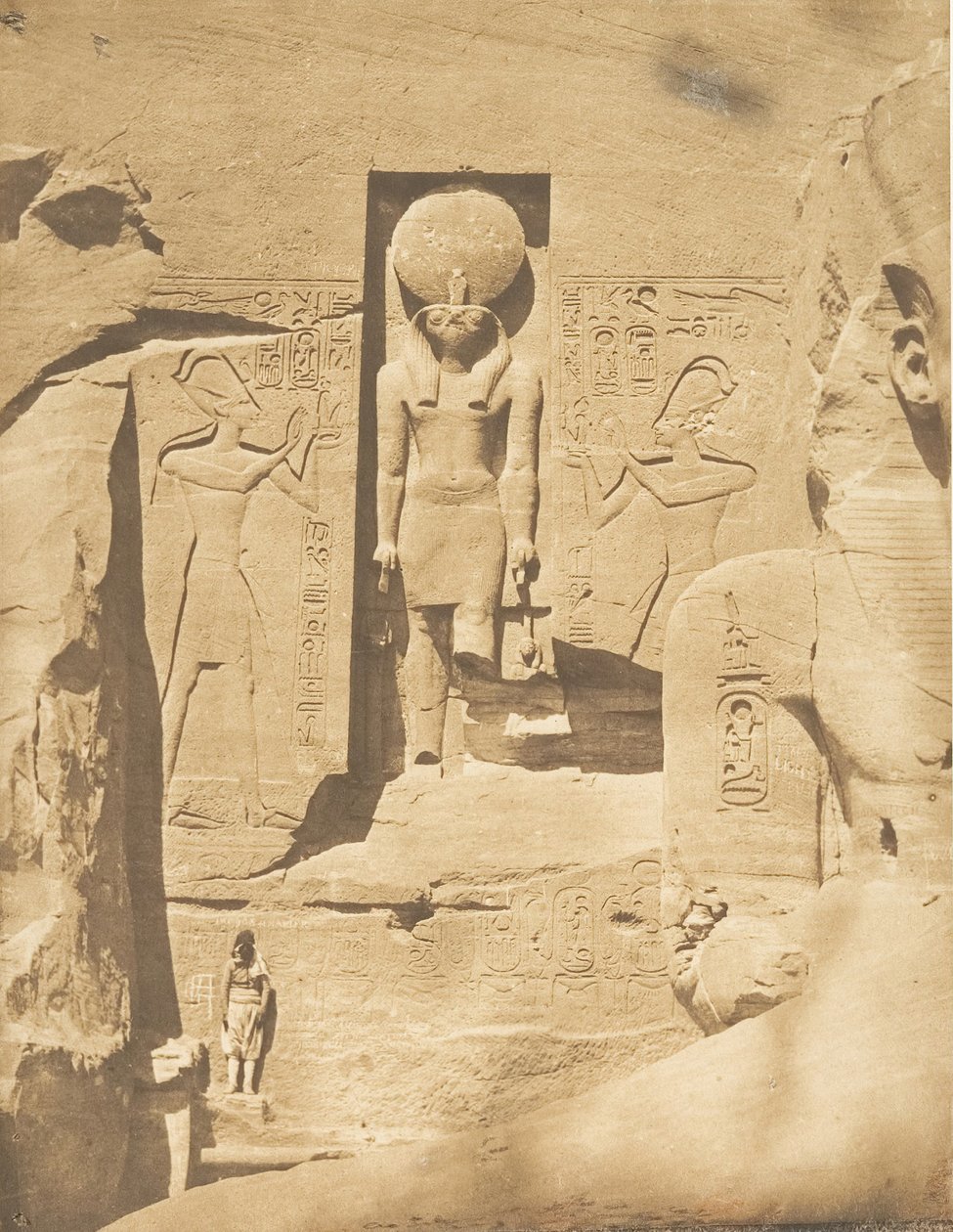 وسام مدخل سبيوس أبو أمبليل العظيم ، الإله فري يتلقى القرابين ... ، مارس ١٨٥٠. بواسطة ماكسيم دو كامب
