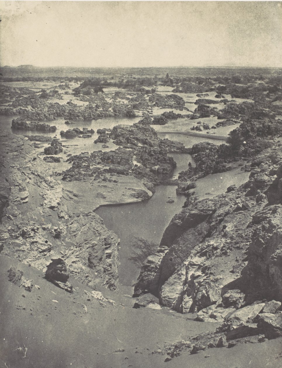 النوبة. منظر كافاليير للشلال الثاني 1850. بواسطة ماكسيم دو كامب