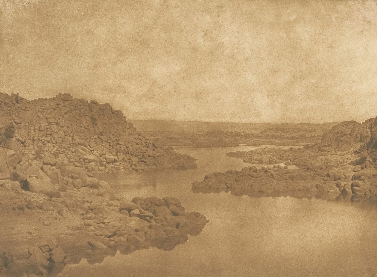 خروج أول شلال على الجانب الجنوبي الشرقي ، 1849-50. بواسطة ماكسيم دو كامب