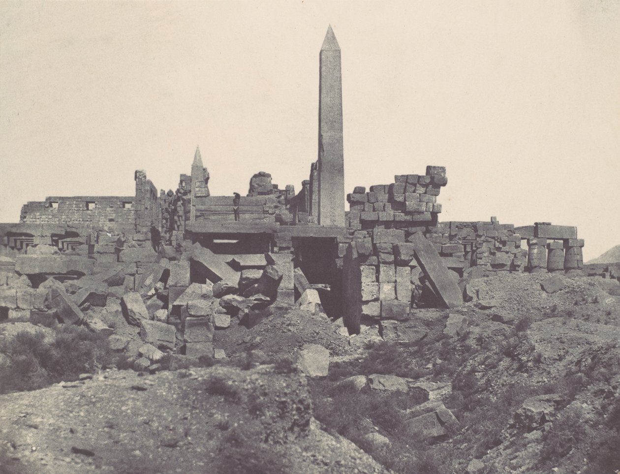 طيبة. قصر الكرنك. ملاذ جرانيت وقاعة Hypostyle ، 1850. بواسطة ماكسيم دو كامب