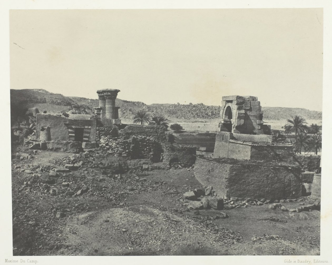 قرية ومعبد في جزيرة بيج ، غرب فيلو ، النوبة ، 184951 ، طبعت عام 1852. بواسطة ماكسيم دو كامب