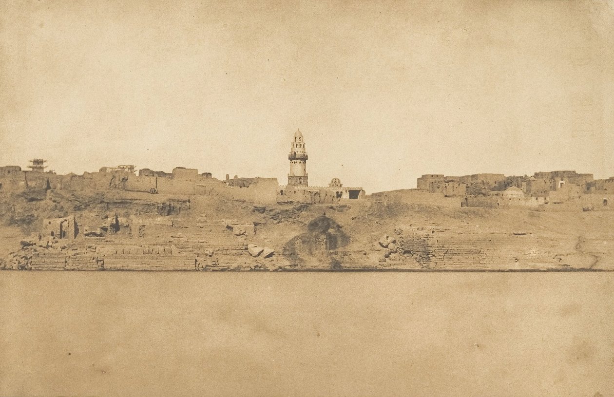 منظر عام لـ Esné رقم 2 ، الجزء الأوسط ، 1849-50. بواسطة ماكسيم دو كامب