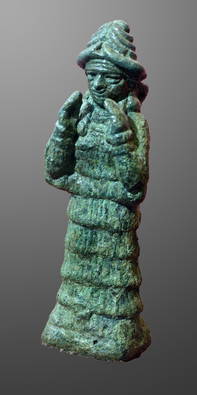 Bronze figurine of guardian goddess LAMA, Mesopotamia c.2035-1794 BC (bronze) بواسطة بلاد ما بين النهرين