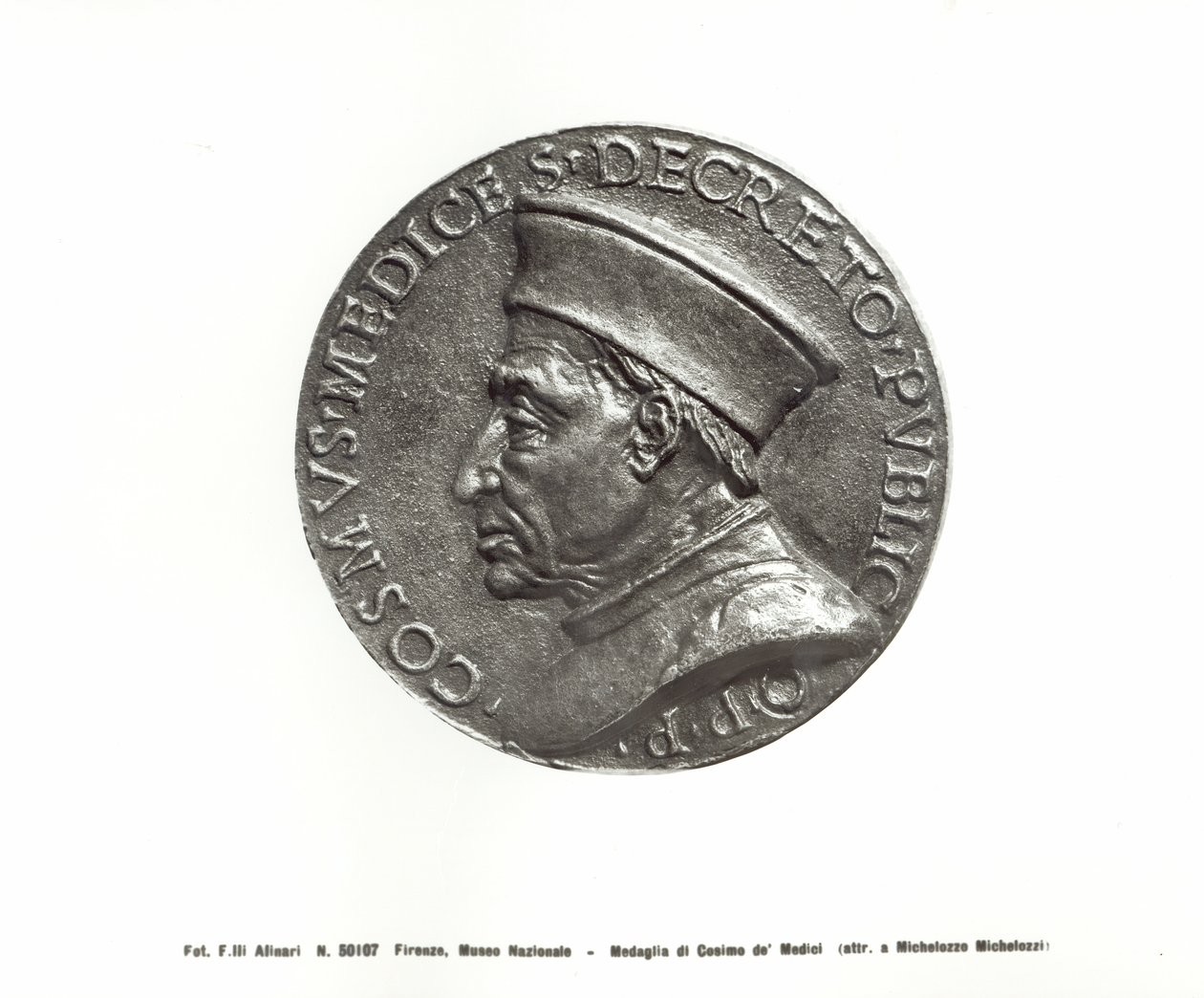 ميدالية تصور كوزيمو دي ميديشي (1389-1463) (برونزية) (صورة ب / ث) بواسطة Michelozzo di Bartolommeo (Attr.to)