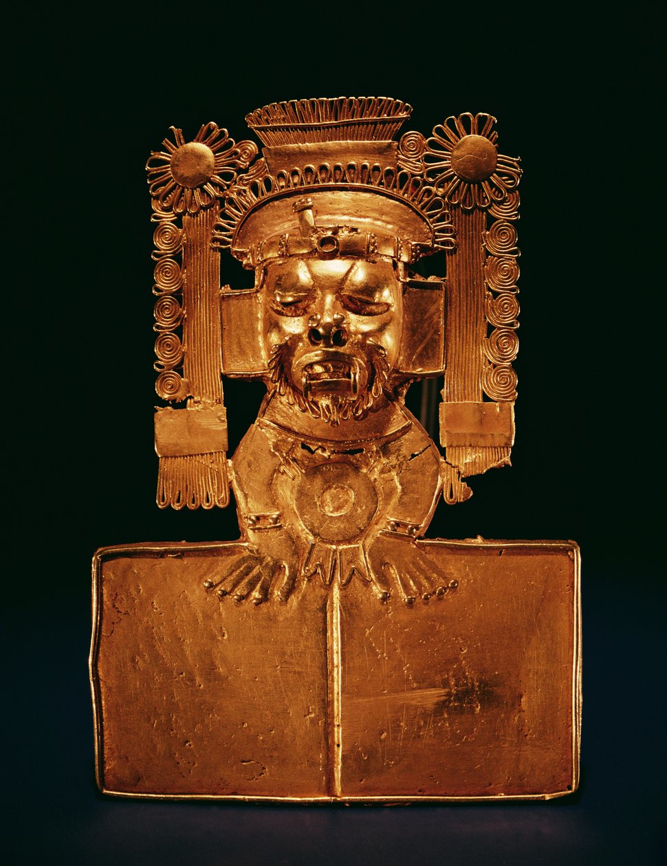 صدرية الإله Xipe Totec (ذهبي) بواسطة Mixtec