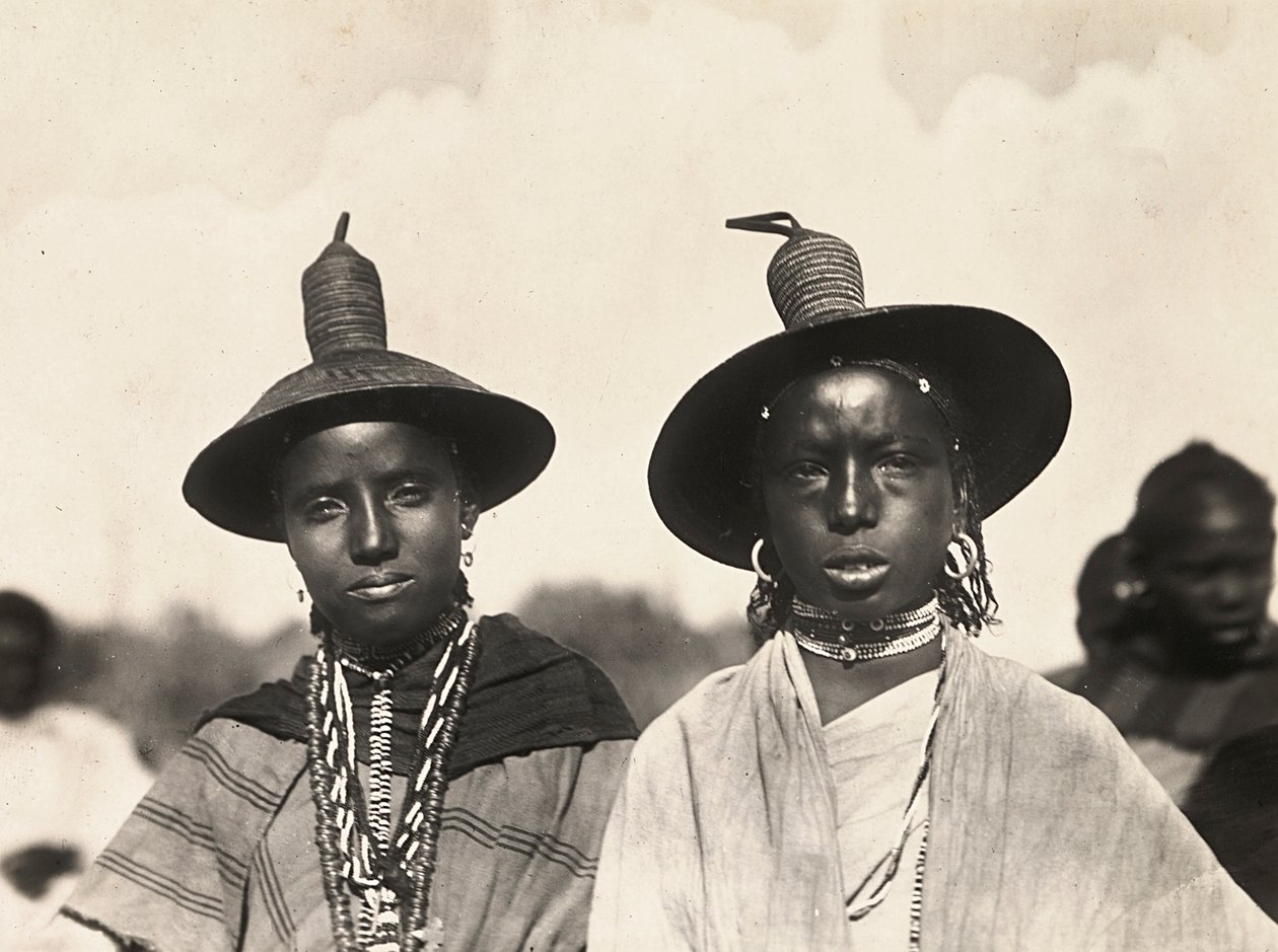 "بناء إمبراطورية" في العصر الفاشي: أناقة حبشية ، 09/05/1936 (b / w photo) بواسطة موديستينو بالدينيتي