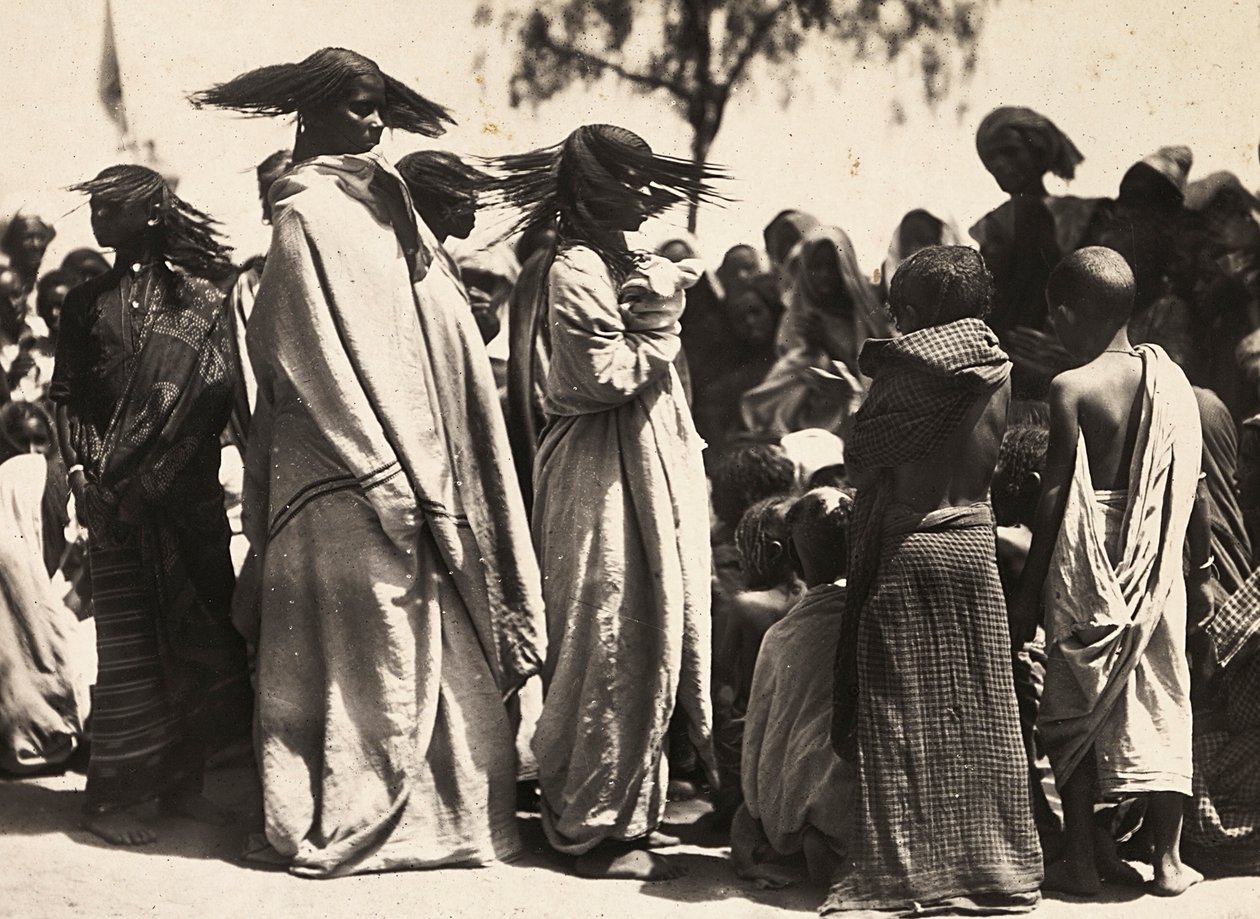 "بناء إمبراطورية" في العصر الفاشي: فتيات مسلمات ، 09/05/1936 (b / w photo) بواسطة موديستينو بالدينيتي