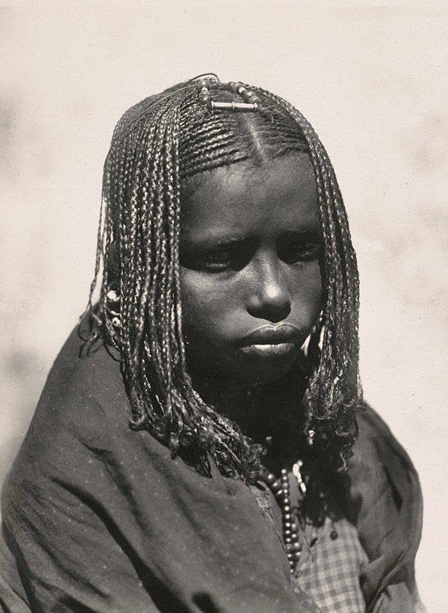 "بناء إمبراطورية" في العصر الفاشي: فتاة كوناما ، 09/05/1936 (b / w photo) بواسطة موديستينو بالدينيتي
