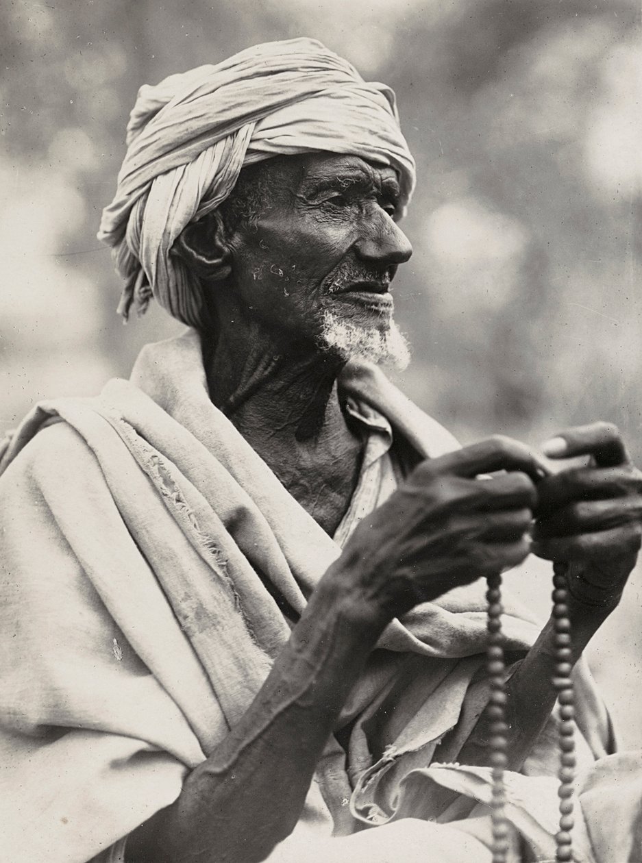 "بناء إمبراطورية" في العصر الفاشي: زعيم مسلم عجوز ، 09/05/1936 (b / w photo) بواسطة موديستينو بالدينيتي
