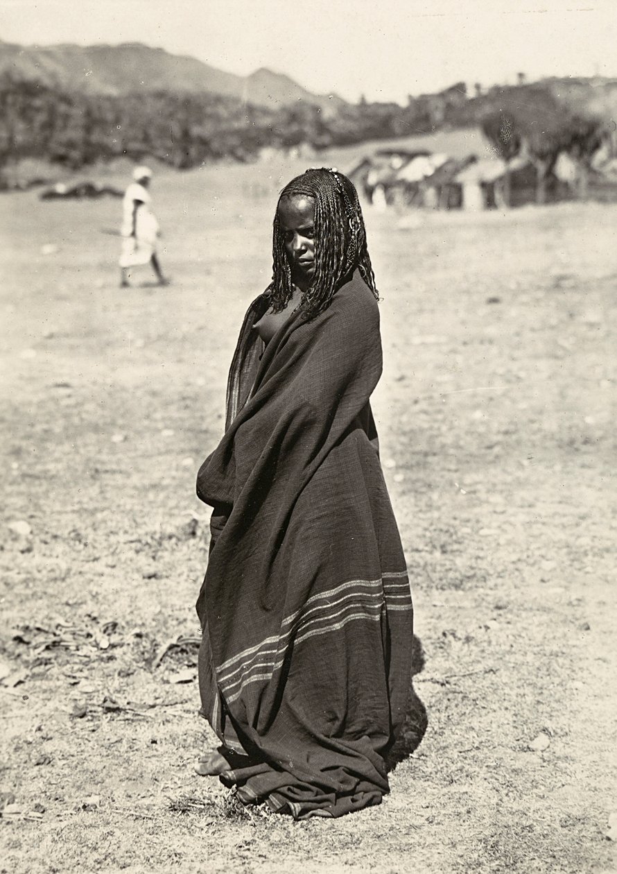 "بناء إمبراطورية" في العصر الفاشي: امرأة حبّاب ، 09/05/1936 (b / w photo) بواسطة موديستينو بالدينيتي