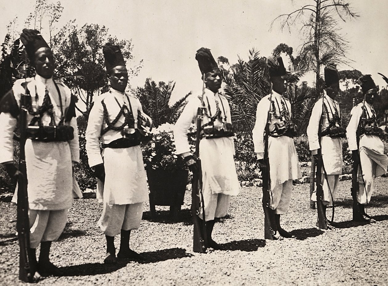"بناء إمبراطورية" في العصر الفاشي: المؤمنون ، 09/05/1936 (b / w photo) بواسطة موديستينو بالدينيتي