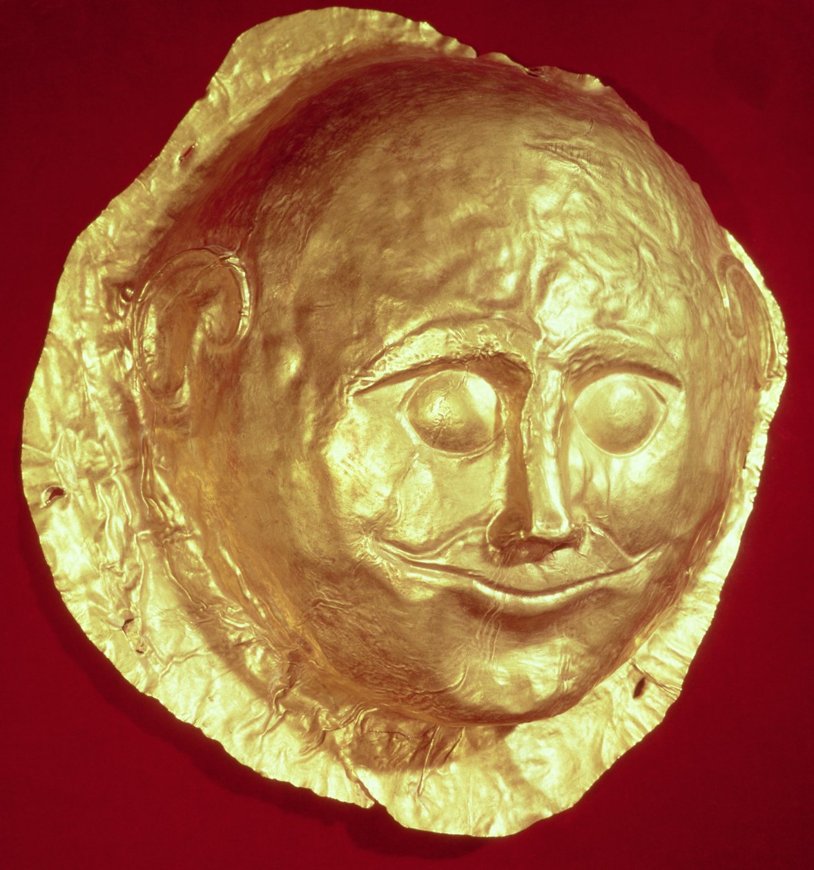 قناع الموت من Grave IV of Grave Circle A ، Mycenae ، c.1580-1550 قبل الميلاد (الذهب) بواسطة الميسينية