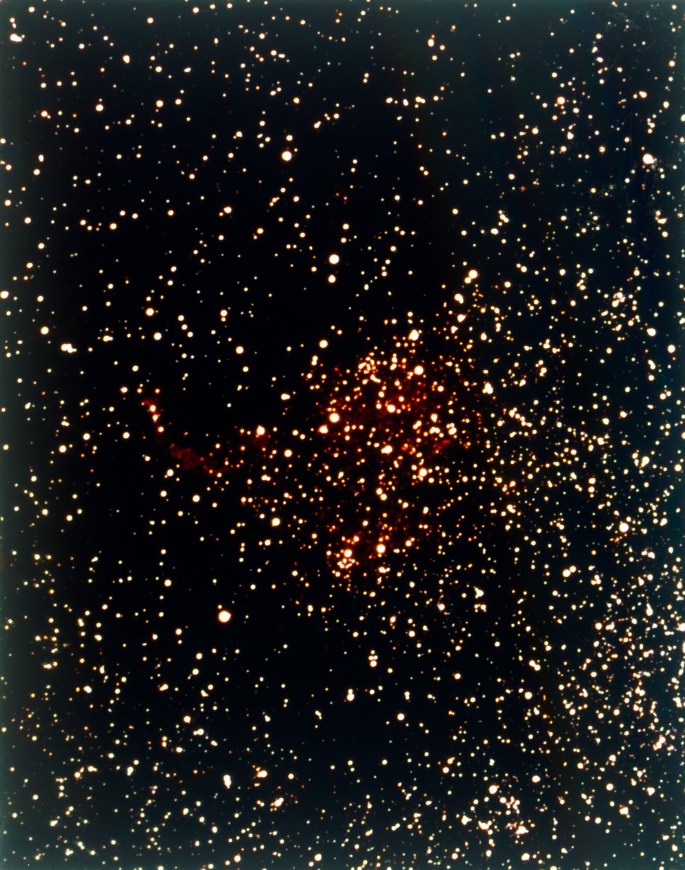 سديم في Cygnus. بواسطة صور وكالة ناسا