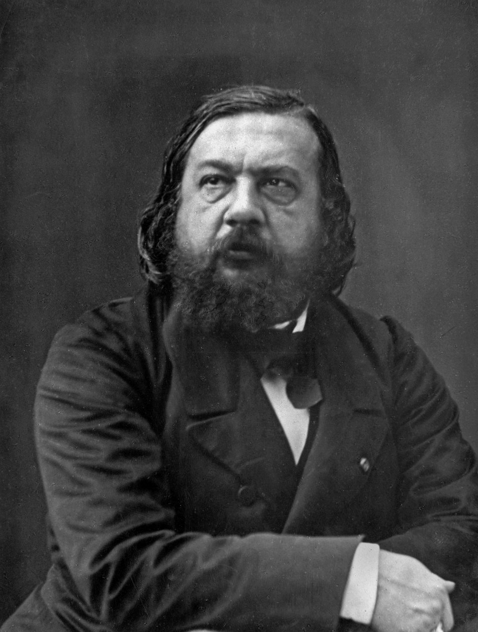 Theophile Gautier (1811-1872) french poet, novelist, dramatic writer and critic here in 1856 picture by Felix Nadar taken from Disderi Album (n.16 page 3) بواسطة نادار