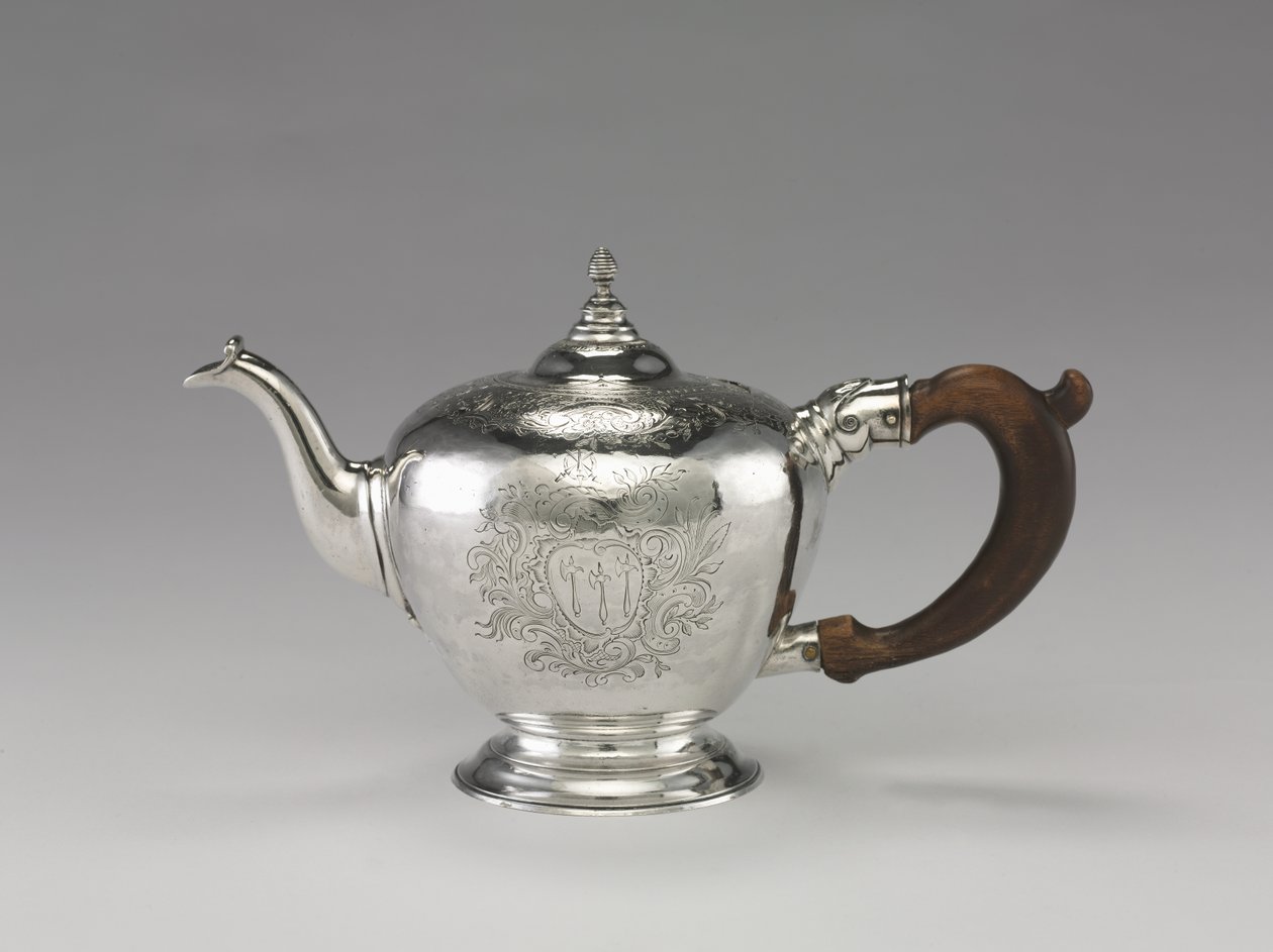 إبريق الشاي ، 1755-1760 (فضي) بواسطة ناثانيال هيرد