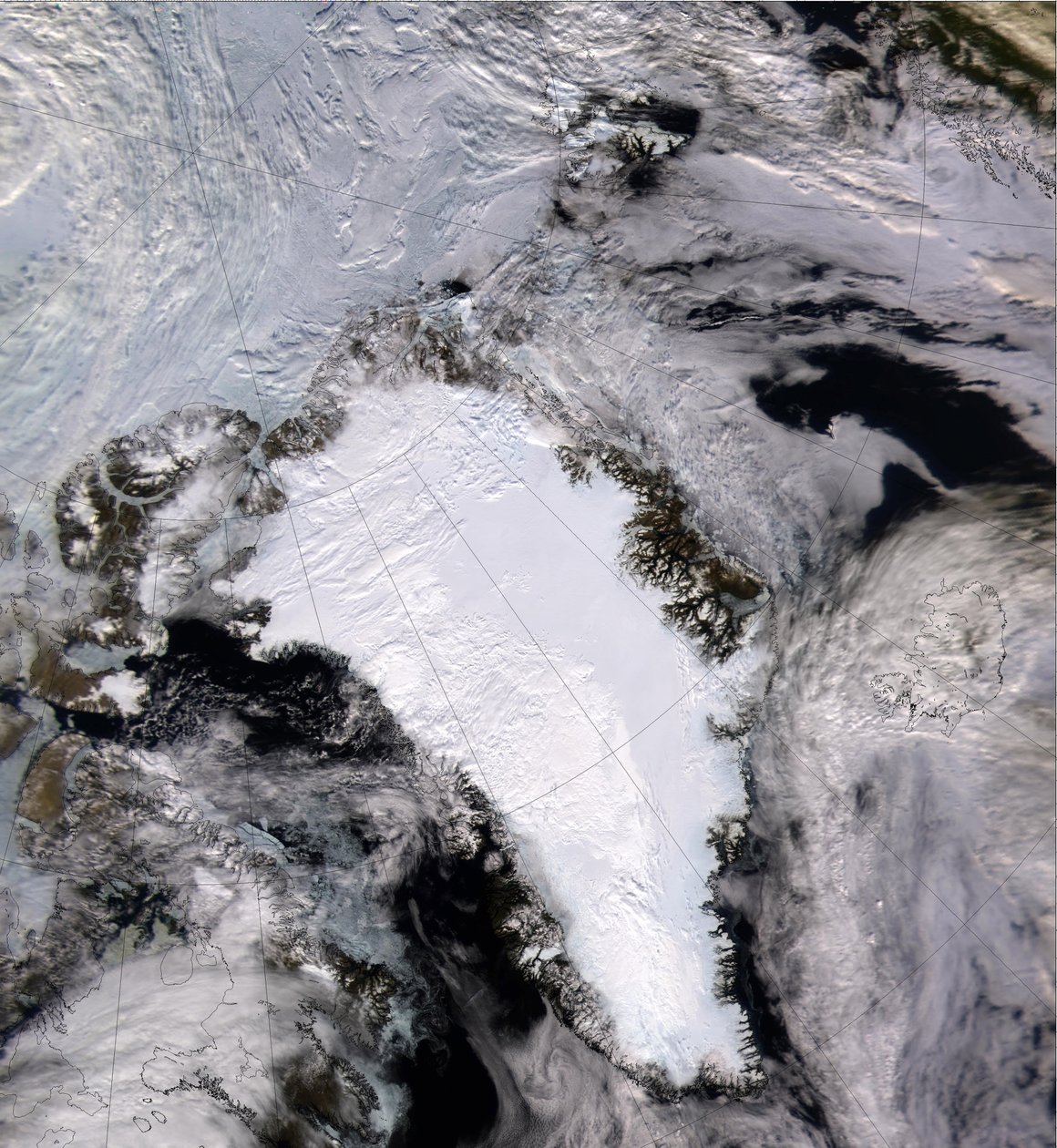صورة الأقمار الصناعية لغرينلاند المغطاة بالجليد والجليد في عام 2000. Credit NASA. بواسطة الإدارة الوطنية للملاحة الجوية والفضاء الإدارة الوطنية للملاحة الجوية والفضاء