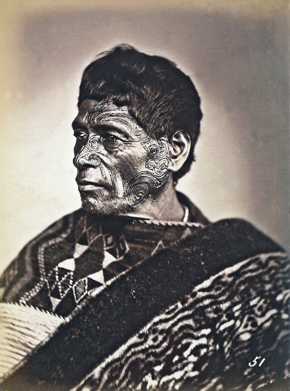 صورة الماوري مع وجه تاتو ، c.1886-88 بواسطة مصور نيوزيلندا