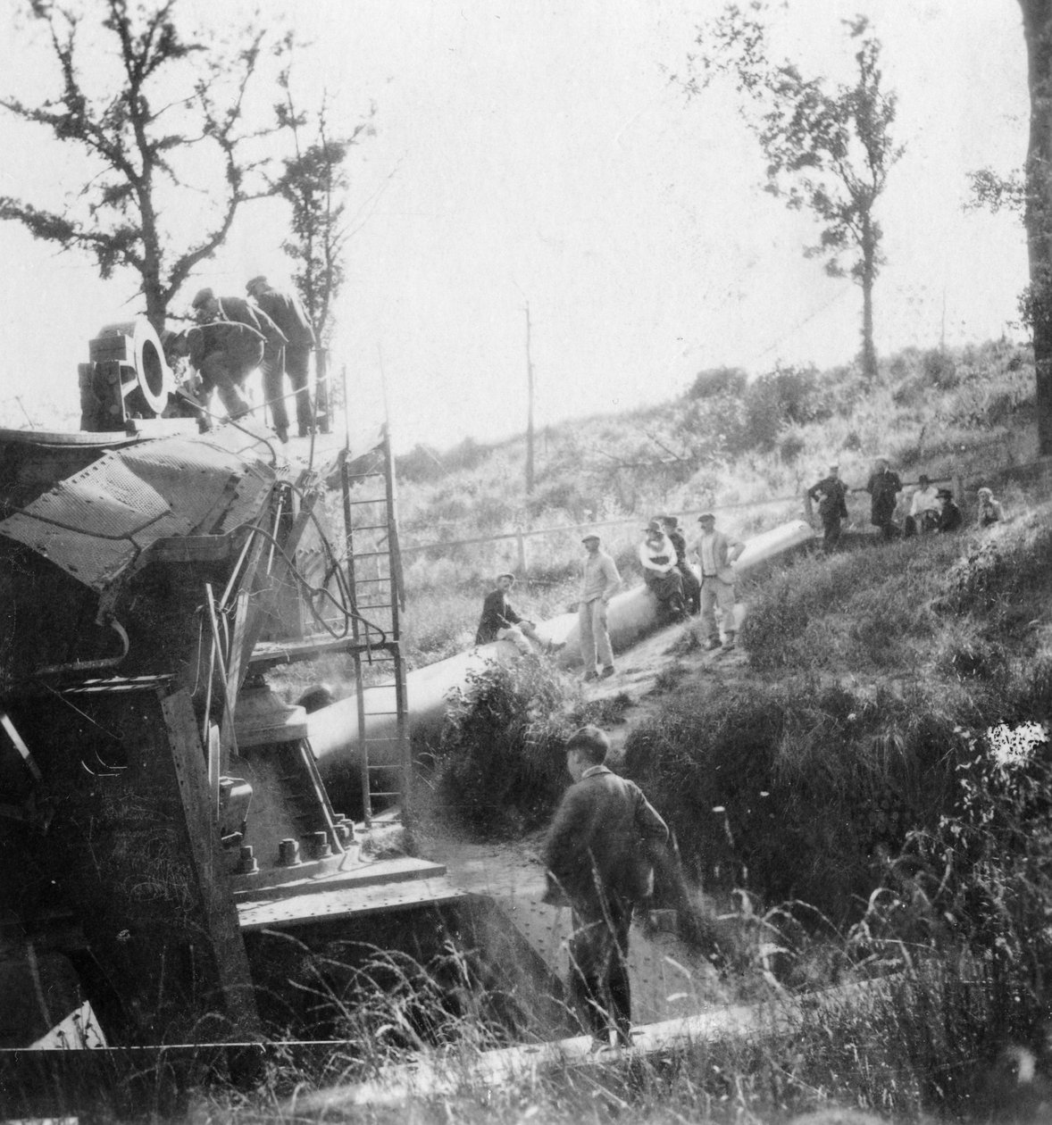 Big Bertha ، البندقية الألمانية التي قصفت باريس ، الحرب العالمية الأولى ، c1918 بواسطة العندليب وشركاه