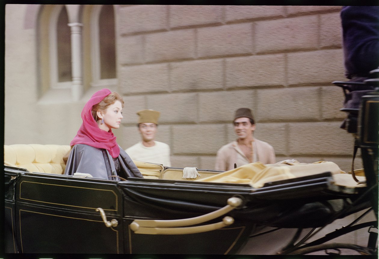 كريستين كوفمان تصور "تاراس بولبا" عام 1962 (صورة) بواسطة أورلاندو سويرو