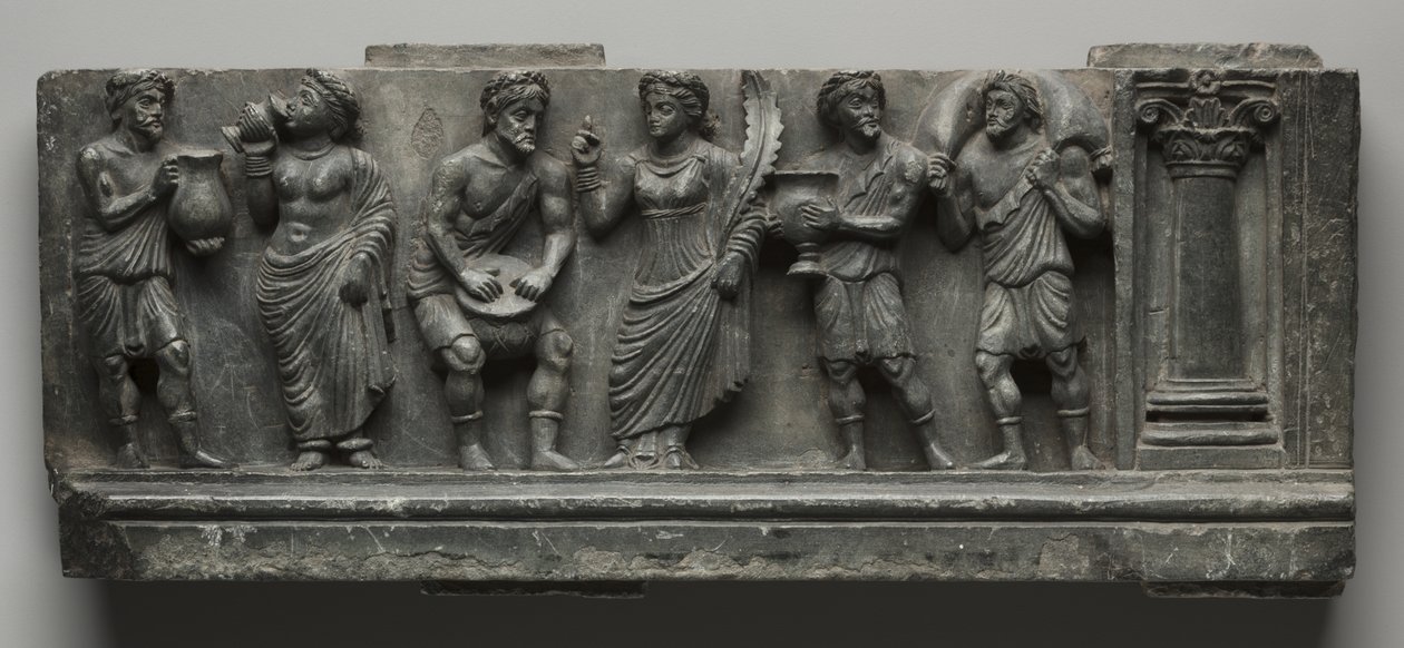 الإغاثة Bacchanalian ، باكستان ، Gandhara ، منطقة بونر ، أوائل فترة كوشان (1-320 م) (الشست) بواسطة المدرسة الباكستانية