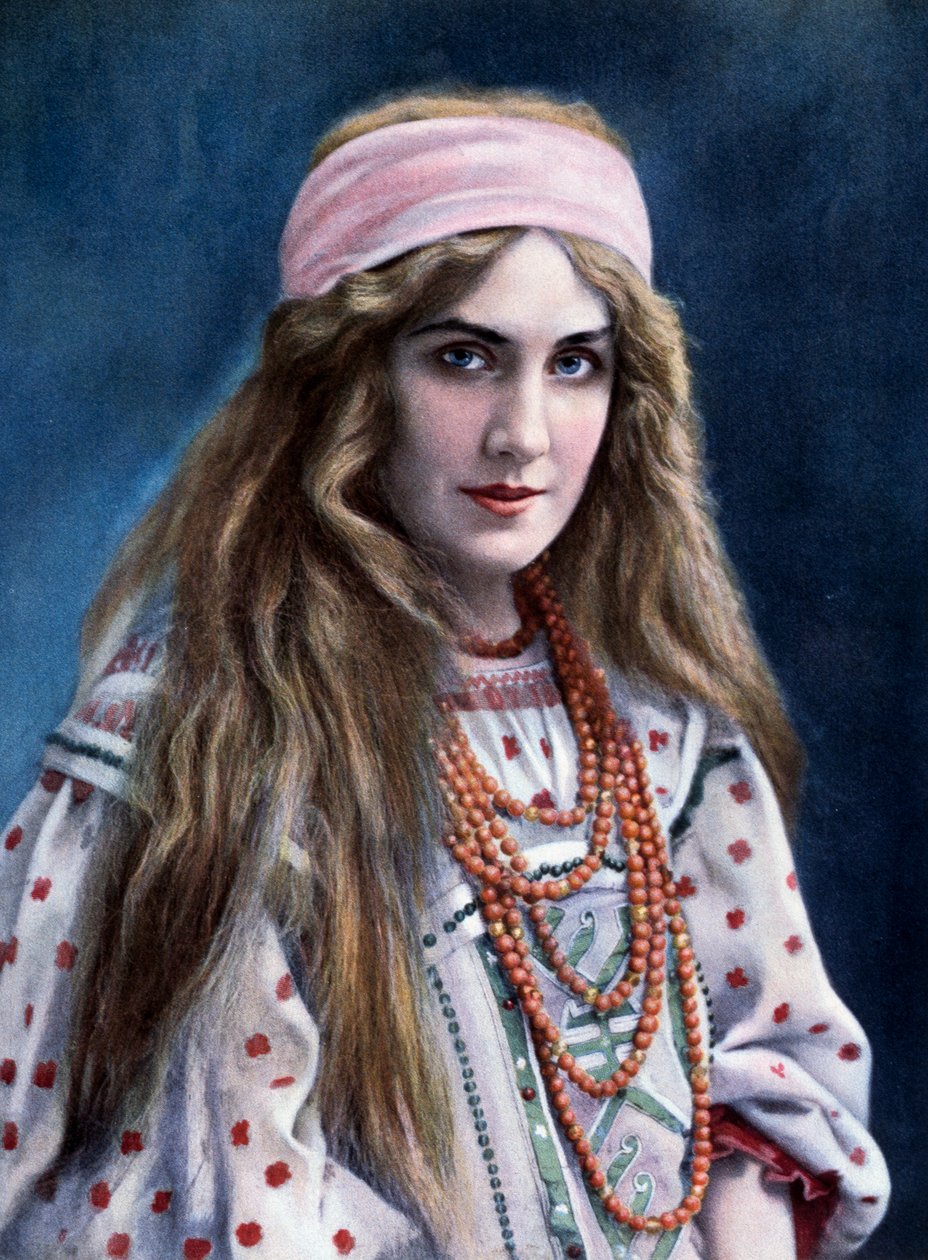 مارغريت كاريه (1880-1947) في دور سنيجوروتشكا، في سنو مايدن، بقلم نيكولاي ريمسكي كورساكوف (1844-1908) بواسطة بول (بعد) نادار