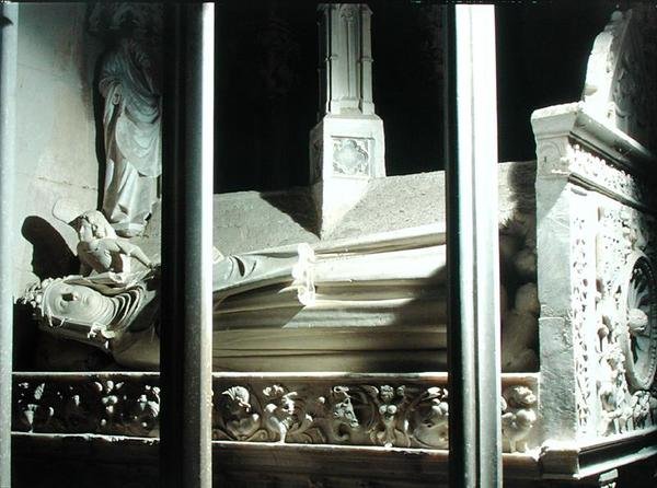 قبر بلانش أنجو ، زوجة جيمس الثاني من أراغون (1264-1327) بواسطة Pere de Bonhull Pere de Bonhull