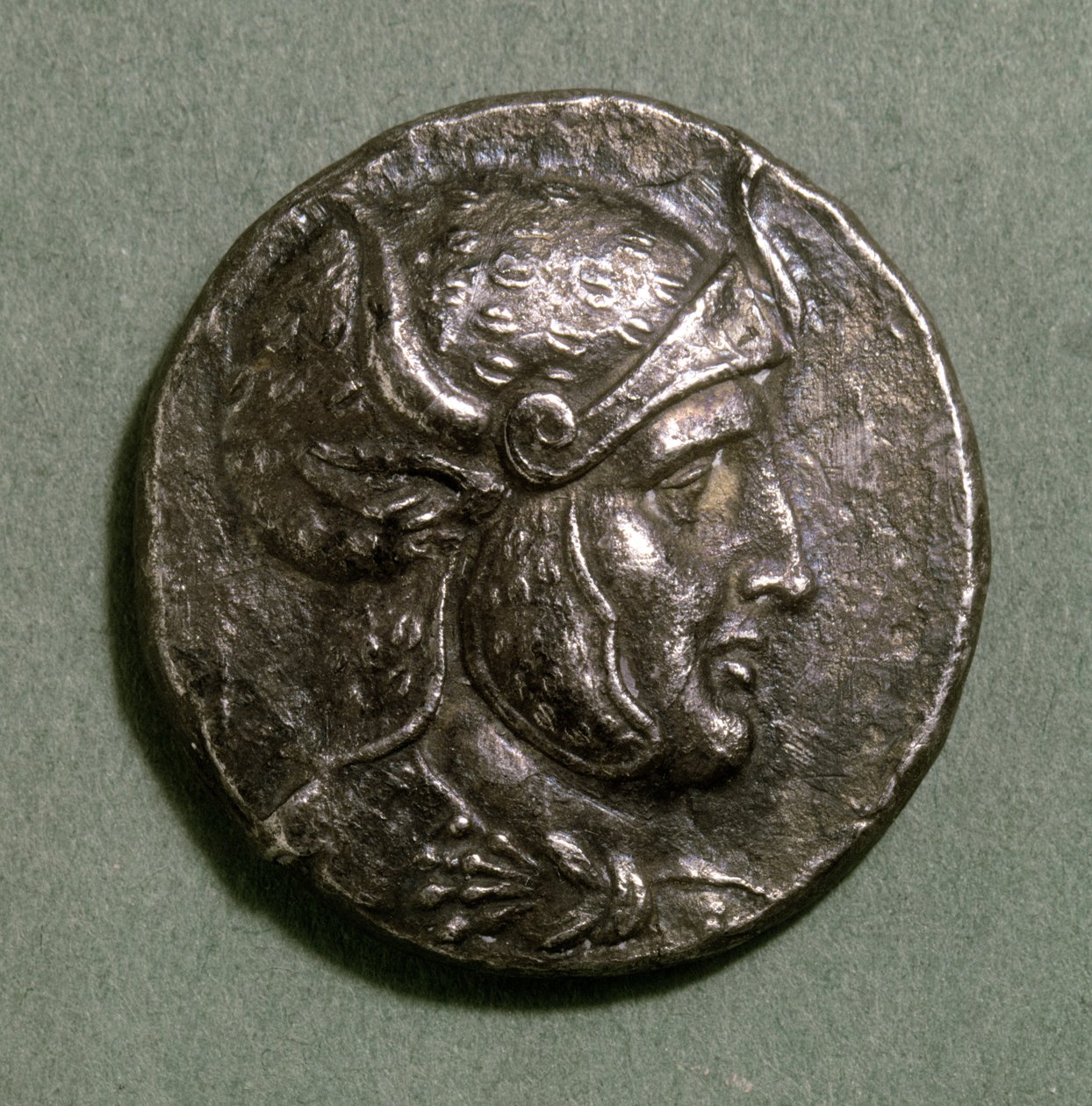 تترادراخما من سلوقس الأول (c.358-280) ملك سوريا ، ضُرب في برسيبوليس ، حوالي 300 قبل الميلاد (فضي) بواسطة المدرسة الفارسية