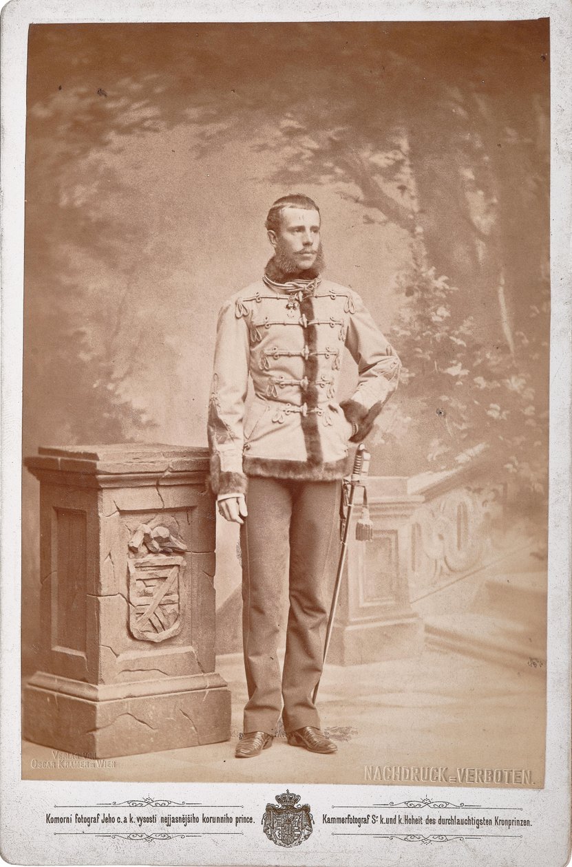 رودولف ، ولي عهد النمسا 1858-1889 ، حوالي 1880-1885. بواسطة استوديو الصور CK Dvorni Prague.