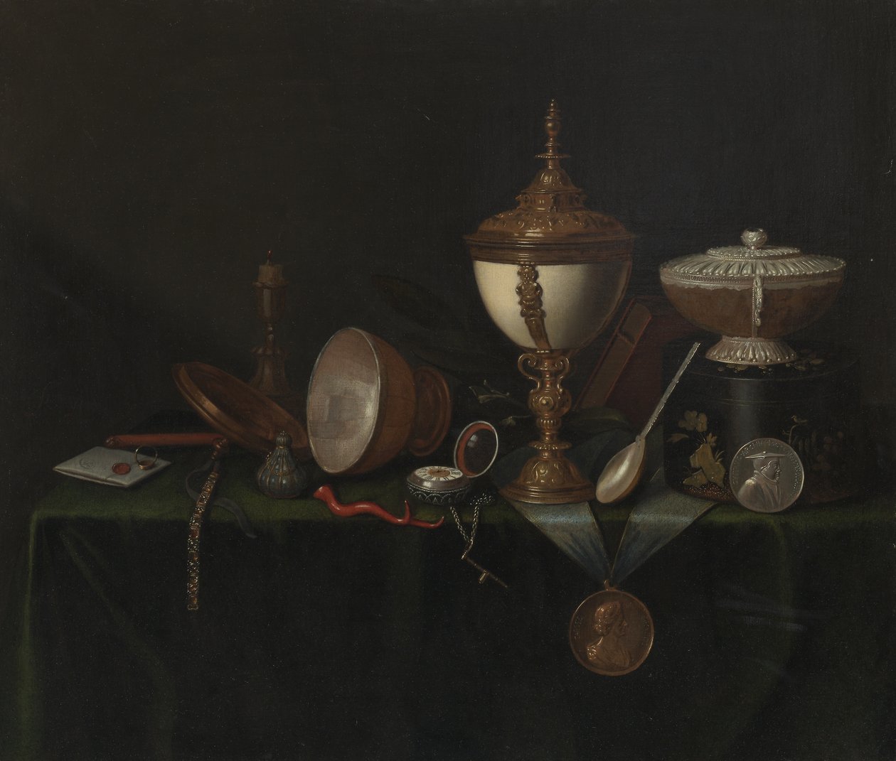 Still Life with Ostrich Egg Cup and the Whitfield Heirlooms ، حوالي 1670 (زيت على قماش) بواسطة بيتر جيريتس. فان رويستراتن