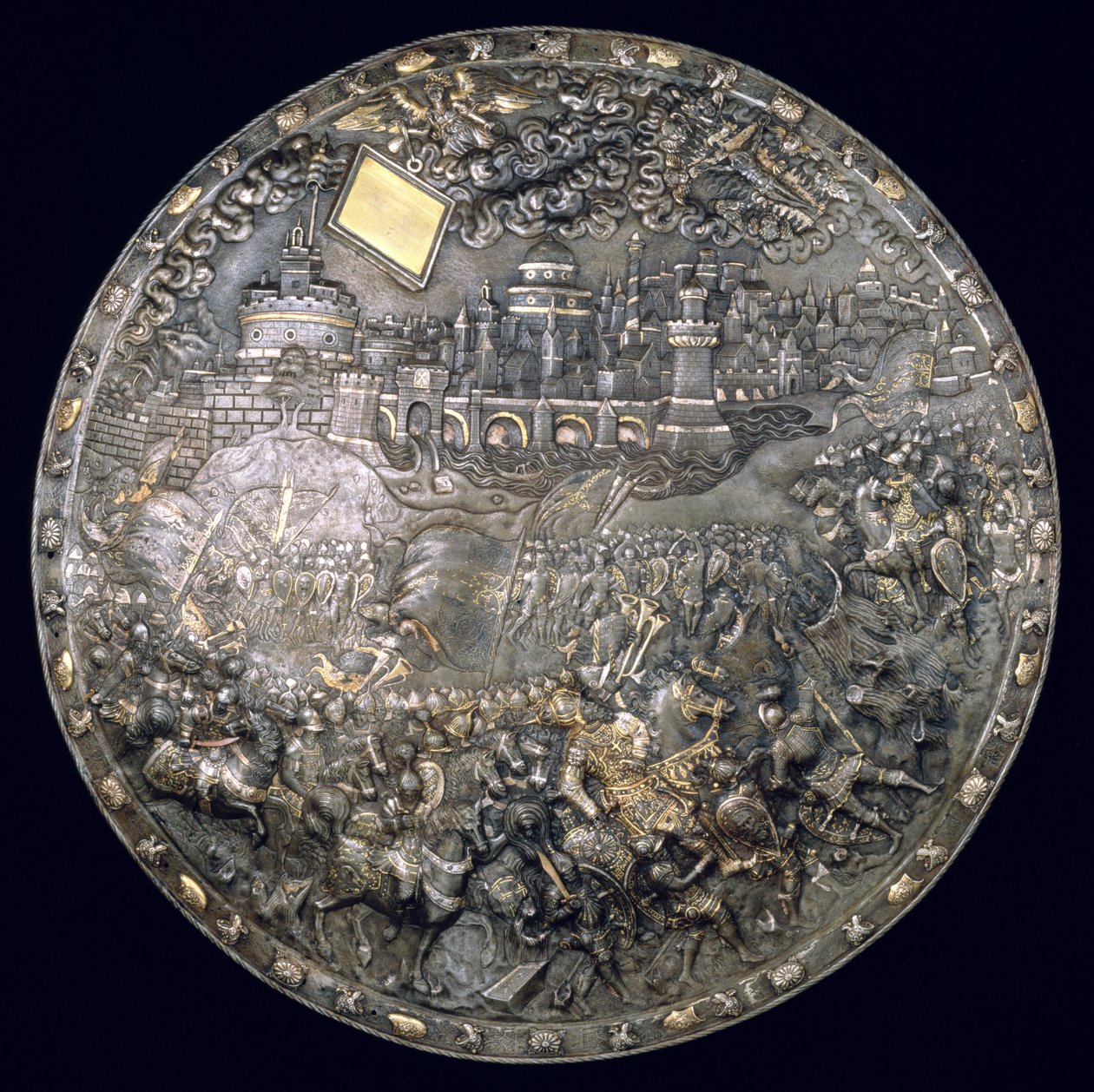 King John III Sobieskis (1624-96) Fortune Telling Shield (الحديد والفضة المذهبة) بواسطة المدرسة البولندية