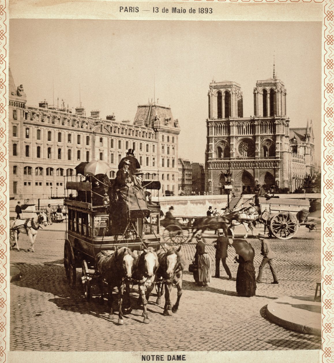 نوتردام ، باريس ، 13 مايو 1893 بواسطة مصور برتغالي