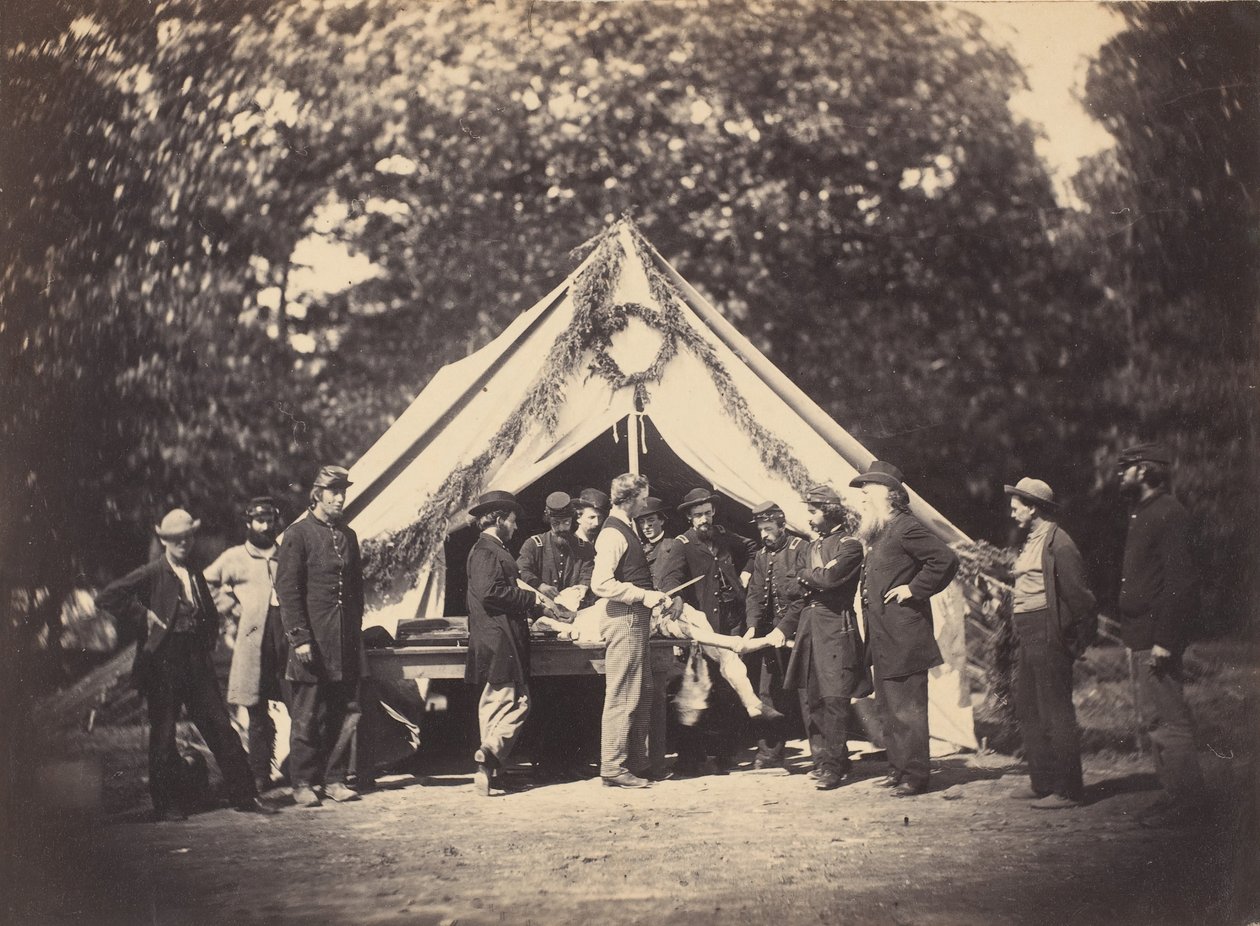 خيمة التشغيل ، معسكر ليترمان ، جيتيسبيرغ ، بنسلفانيا ، 1863. بواسطة ربما من قبل ويفر براذرز.