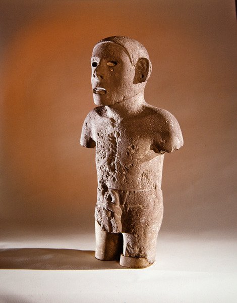 شخصية دائمة ، ثقافة الأزتيك (حجر بركاني) بواسطة ما قبل كولومبوس قبل كولومبوس