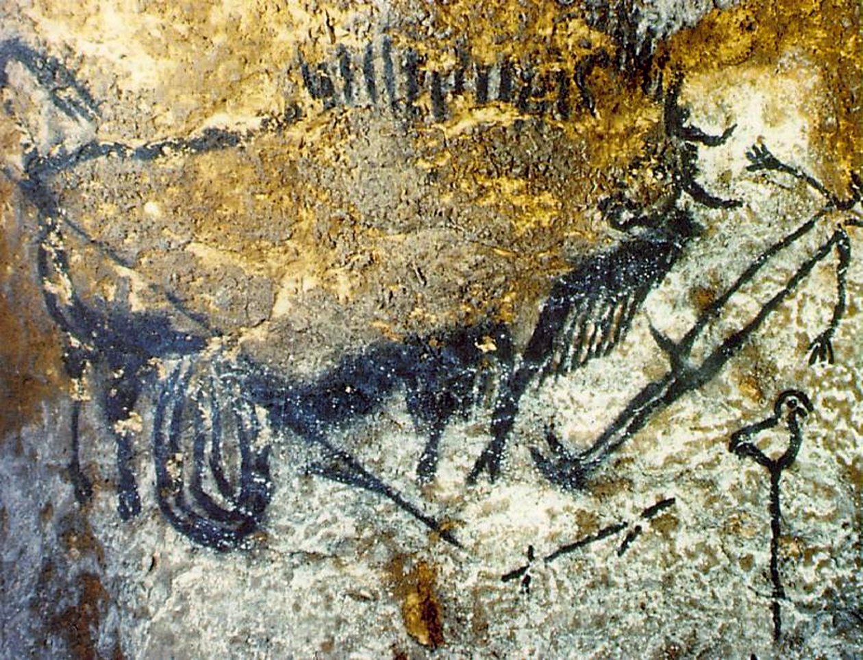 بايسون مصاب يهاجم رجلاً ، c.15،000-10،000 قبل الميلاد (أصباغ على الحجر) بواسطة قبل التاريخ