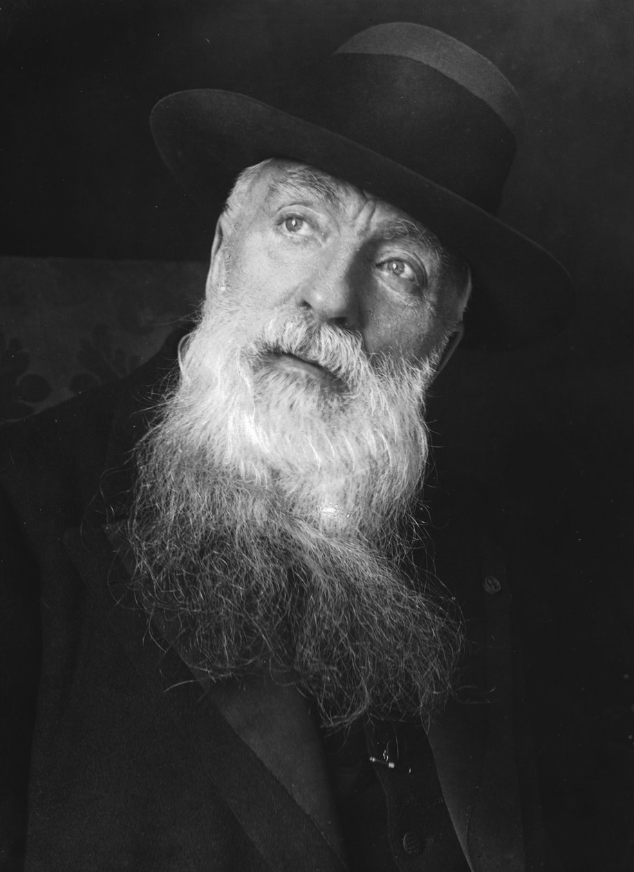 صورة لأوغست رودين (1840-1917) ، بواسطة شوموف ، بيوتر إيفانوفيتش (1872-1936). صورة فوتوغرافية ، بين عامي 1912 و 1917. مجموعة خاصة بواسطة بيوتر إيفانوفيتش شوموف
